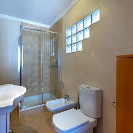 Villa Ancora - Nex To The - Parking - Swimming Pool - By Bedzy *