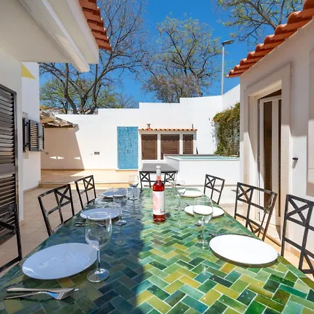 Ancora - Nex To The - Parking - Swimming Pool - By Bedzy וילה אלבופיירה